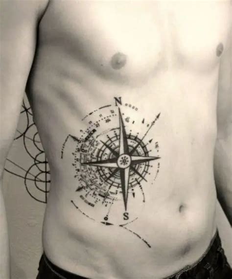 tatuajes para hombres abdomen bajo|Tatuajes en el abdomen para hombres: 46 ideas en fotos ¡Muy。